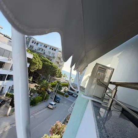 Sea Breeze Apartment Golem (Tirana)